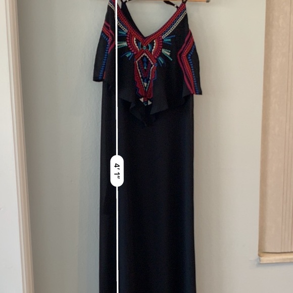 Front Ruffle Embroidered Dress - Picture 5 of 7